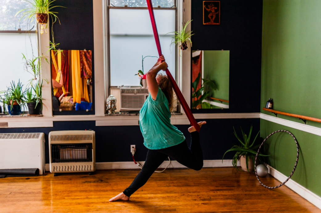 Guide to Your Home Aerial Yoga Space + Aromatherapy