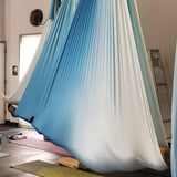 Blue and white ombre hammock.
